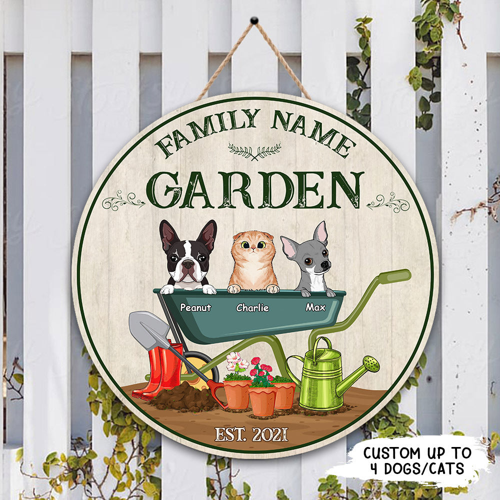 89Customized Gardening Dogs Personalized Wood Sign
